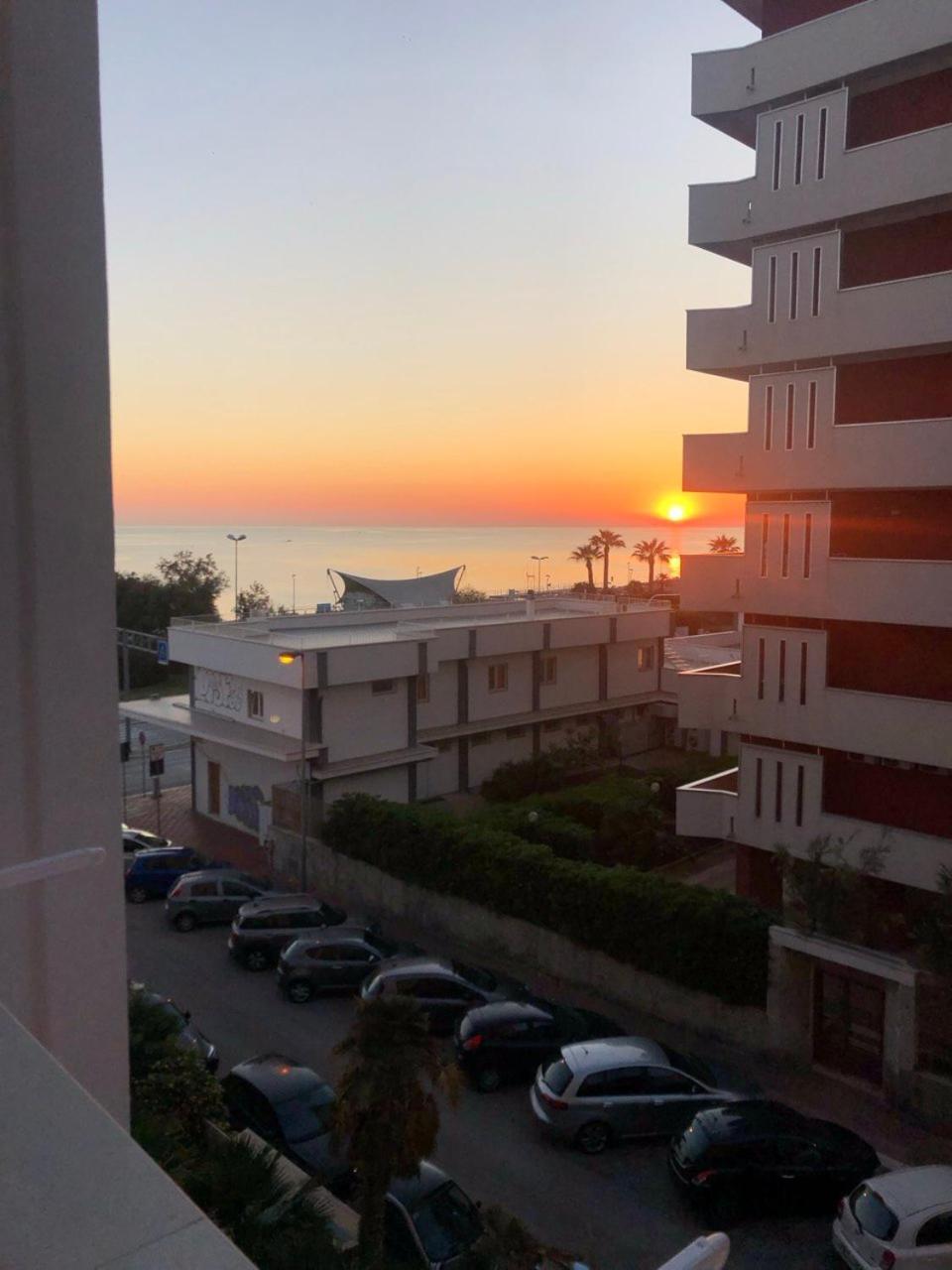 מלון בארי Zen Sea View מראה חיצוני תמונה